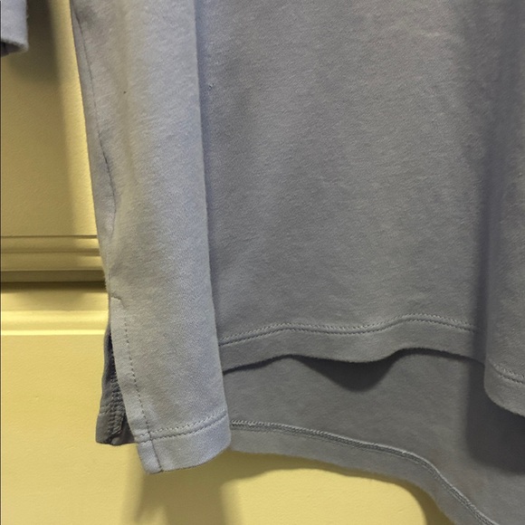 Isaac Mizrahi Live Light Purple Scoop Neck Tunic-3/4 inch sleeves- Large - Picture 7 of 12